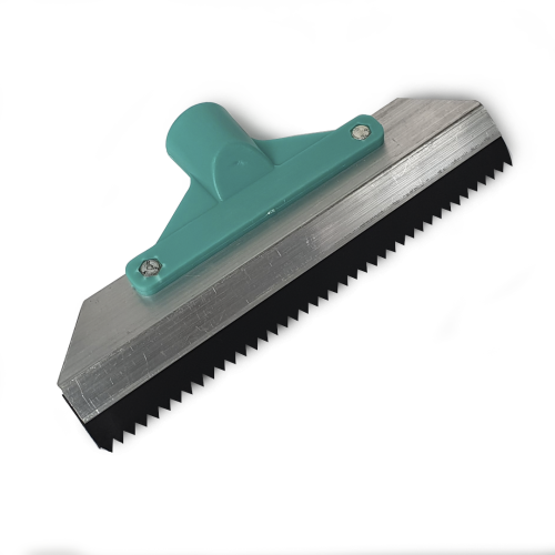 Rodo dentado de 20 cm (com lâmina)